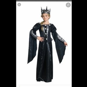 Ravenna costume, size tween medium, nwt